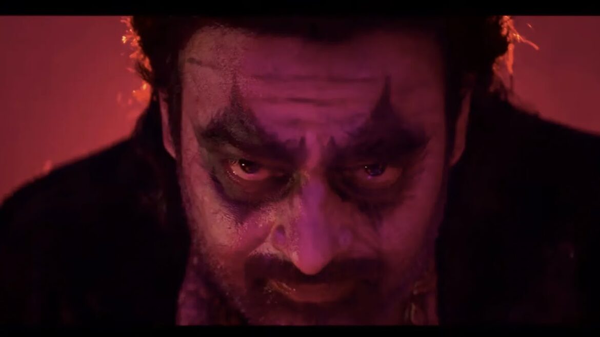 హర్రర్-ఫాంటసీ విజువల్స్ మరియు భారీ VFX స్కేల్‌తో ప్రభాస్ స్టన్స్
