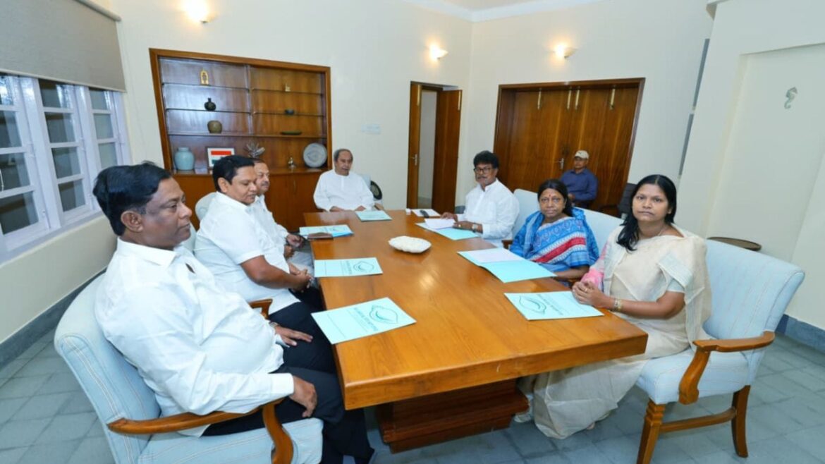 The party had earlier issued show-cause notices to the MLAs, and their replies were reviewed by its disciplinary committee. The political affairs committee (PAC) then decided to suspend them.