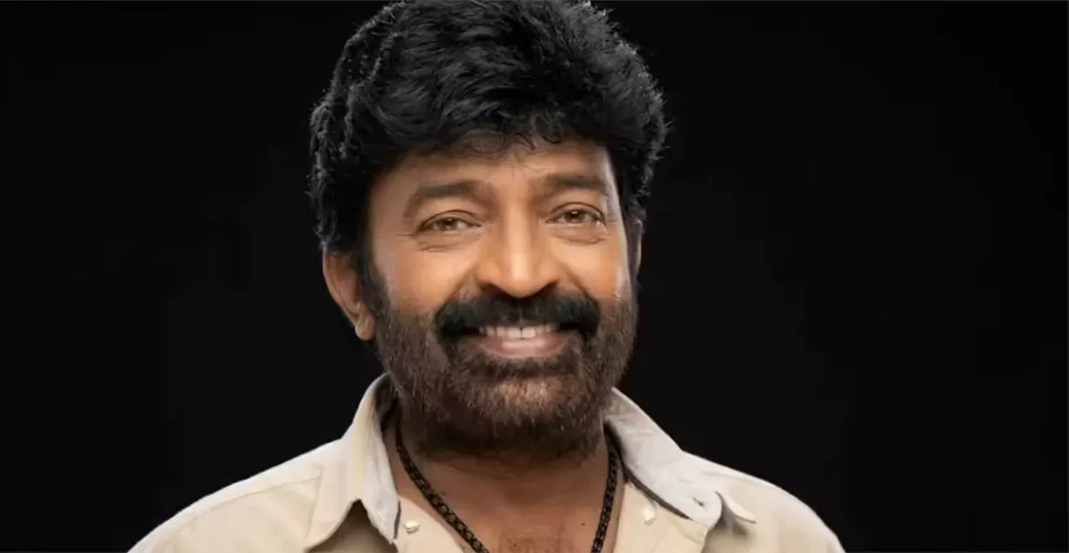 tmdb-header-middle-logo