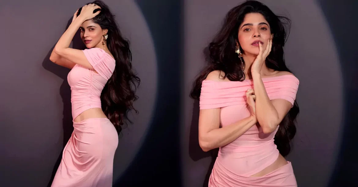 tmdb-header-middle-logo