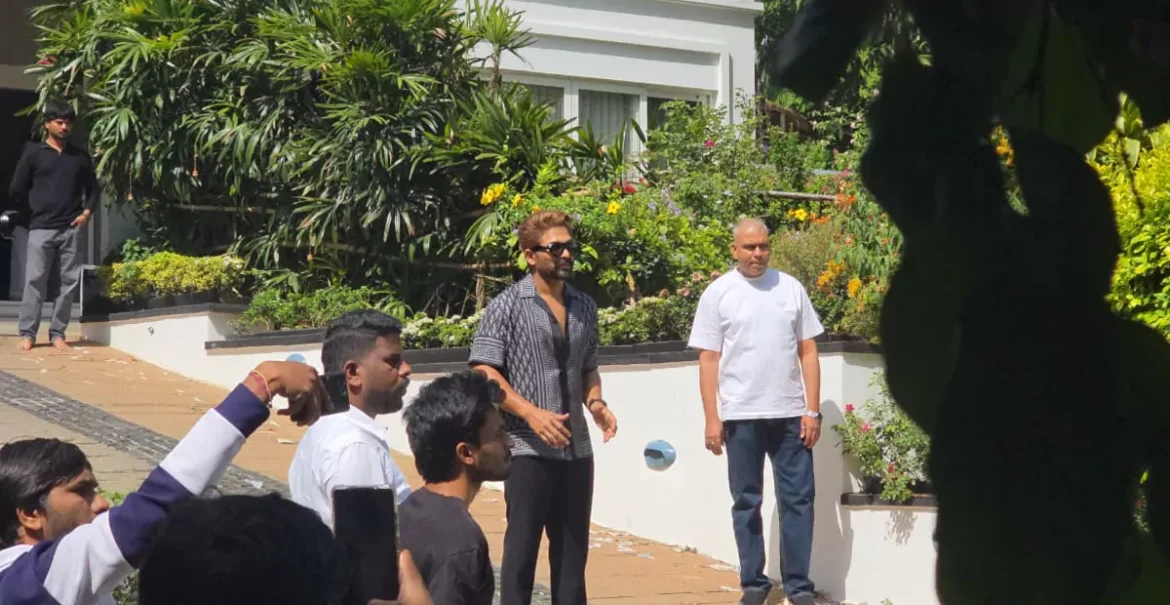 బర్త్ డే విశేషాలు చెప్పడానికి భారీగా చేరిన ఫ్యాన్స్.. 11 గంటలకు నో ట్రాఫిక్

